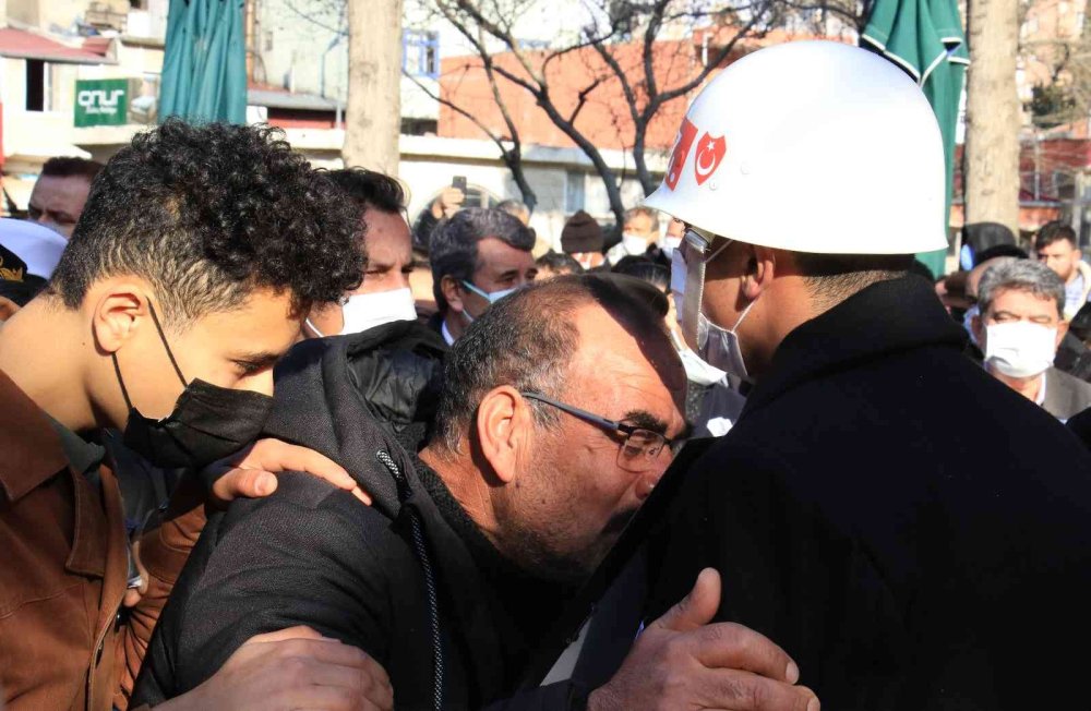 Mersinli Şehidi Binler Uğurladı