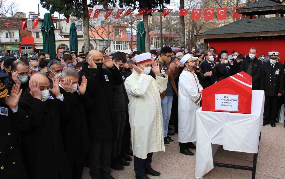 Mersinli Şehidi Binler Uğurladı