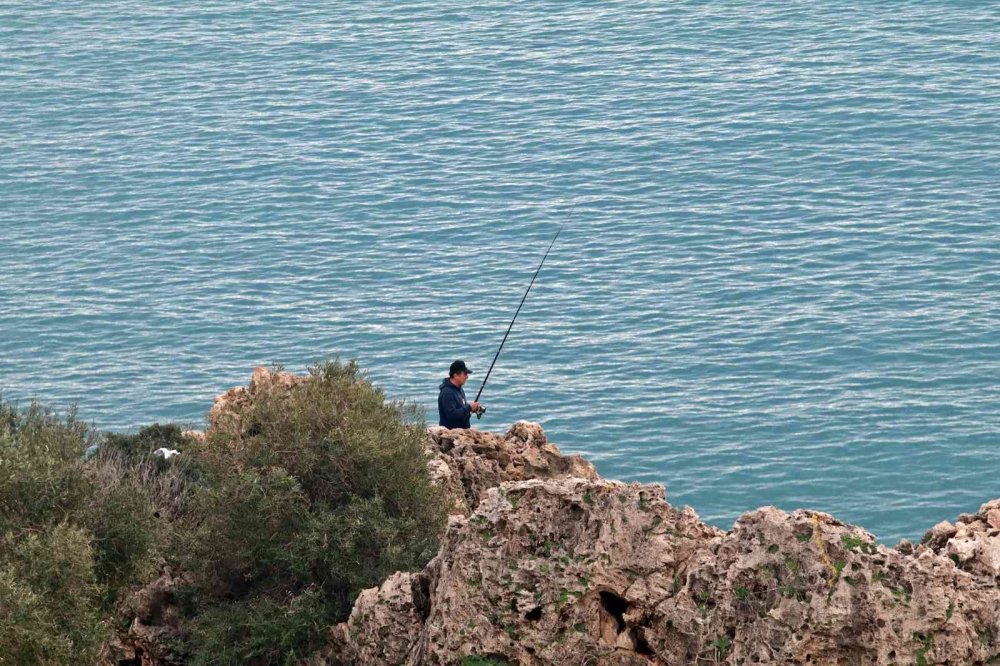 30 Metrelik Falezlerde Ölümüne Olta