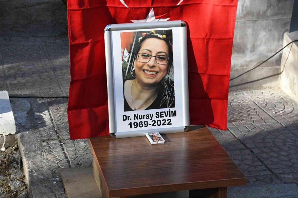 Aksaray’da Korona Virüse Yenik Düşen Doktor Çift İçin Anma