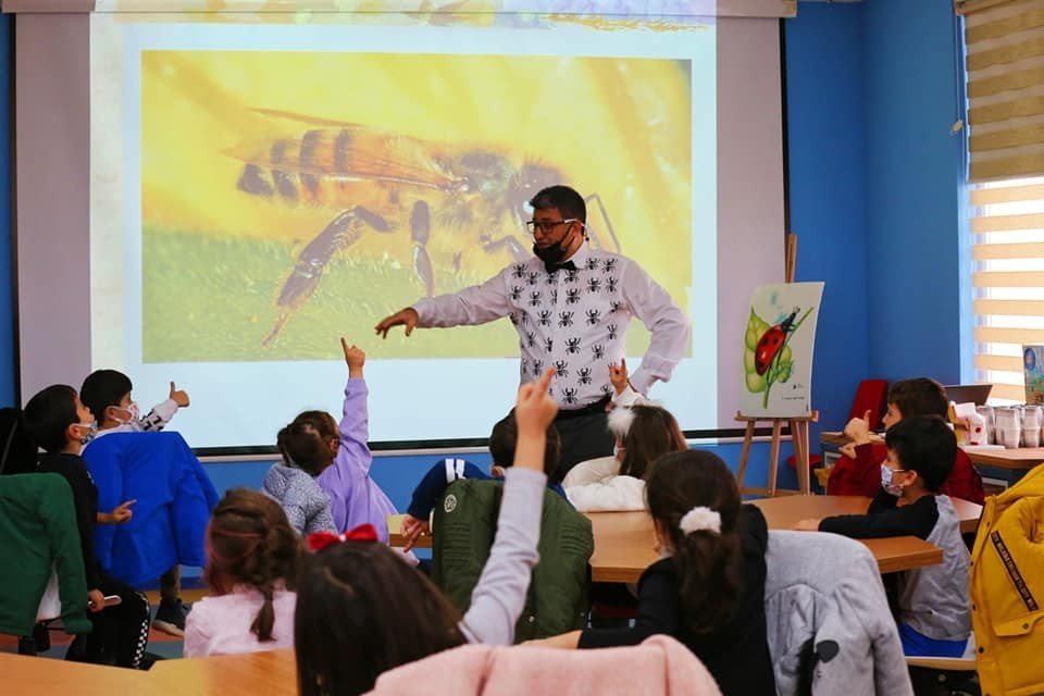 Aksaray Belediyesinden Çocuklara “Böcek Şenlik Okulu” Etkinliği