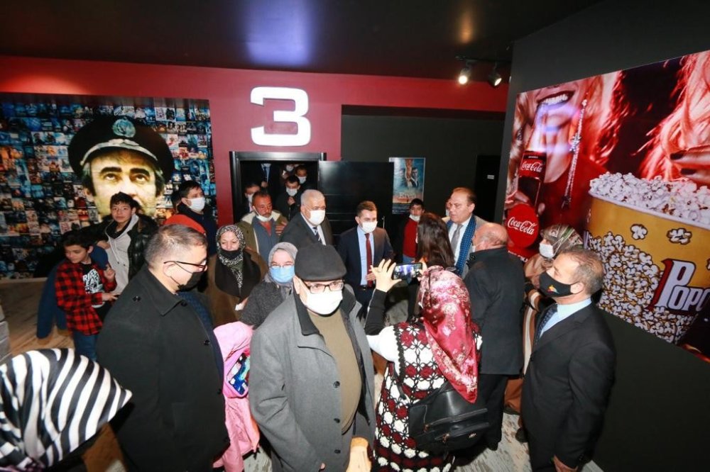 Aksaray’da Şehit Aileleri ‘İyi ki Varsın Eren’ Filmini İzledi