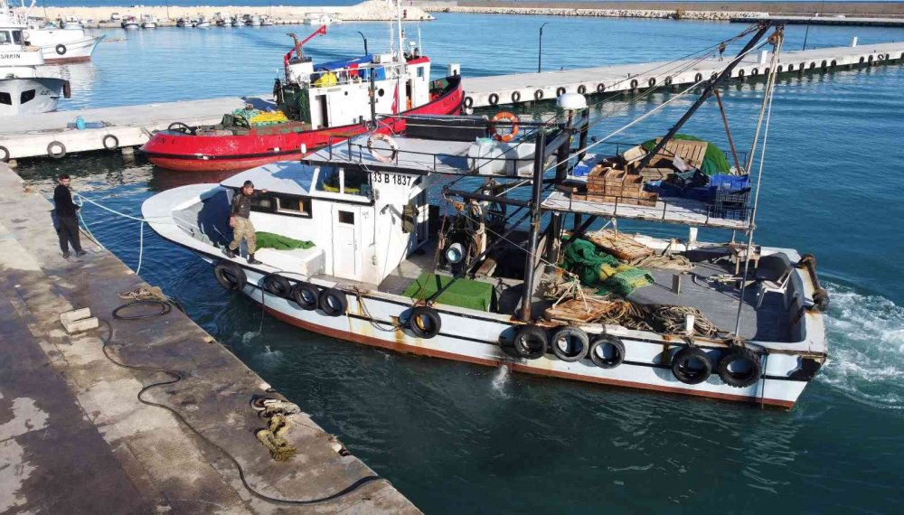 Fırtına Geçti, Balıkçılar Akdeniz’e Açıldı