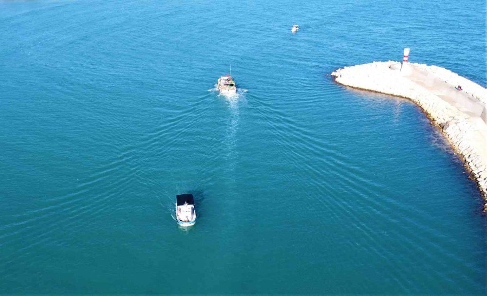 Fırtına Geçti, Balıkçılar Akdeniz’e Açıldı