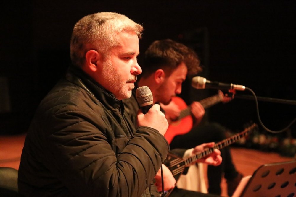 ASÜ’de Final Sınavları Öncesi Moral Konseri