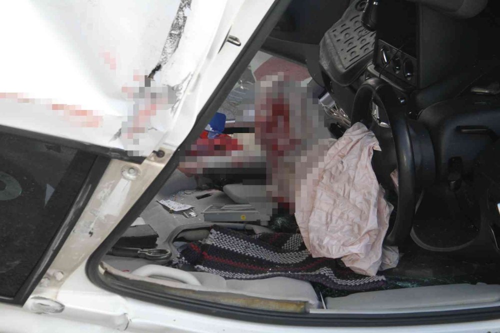 Bebek İçin Giderken Önlerinde Yaşanan Kazaya Müdahale Ettiler