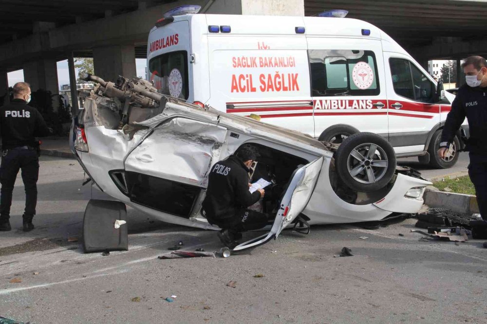 Bebek İçin Giderken Önlerinde Yaşanan Kazaya Müdahale Ettiler