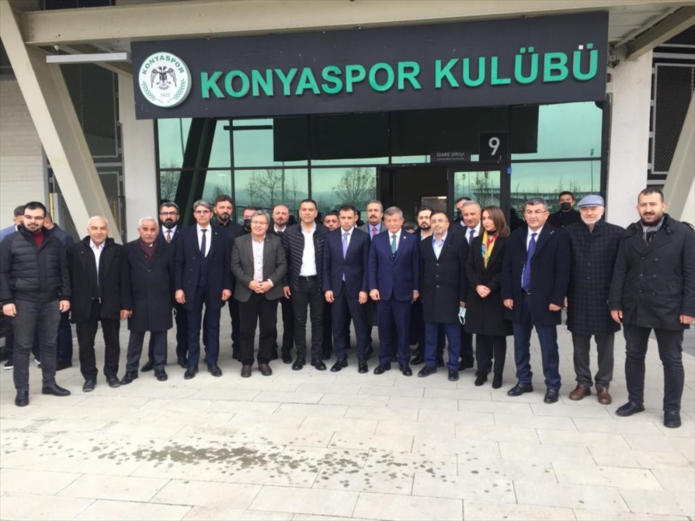 Gelecek Partisi Genel Başkanı Davutoğlu, Konya'da Ziyaretlerde Bulundu