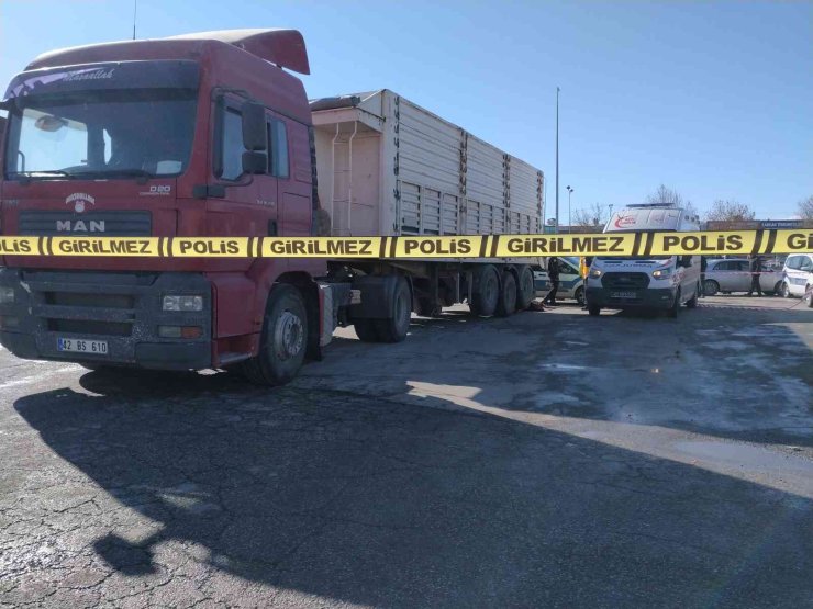 Konya’da Tırın Altında Kalan Yaya Hayatını Kaybetti