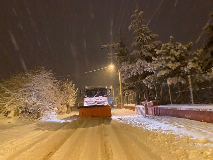 Ereğli Belediyesinden Yoğun Kar Mesaisi