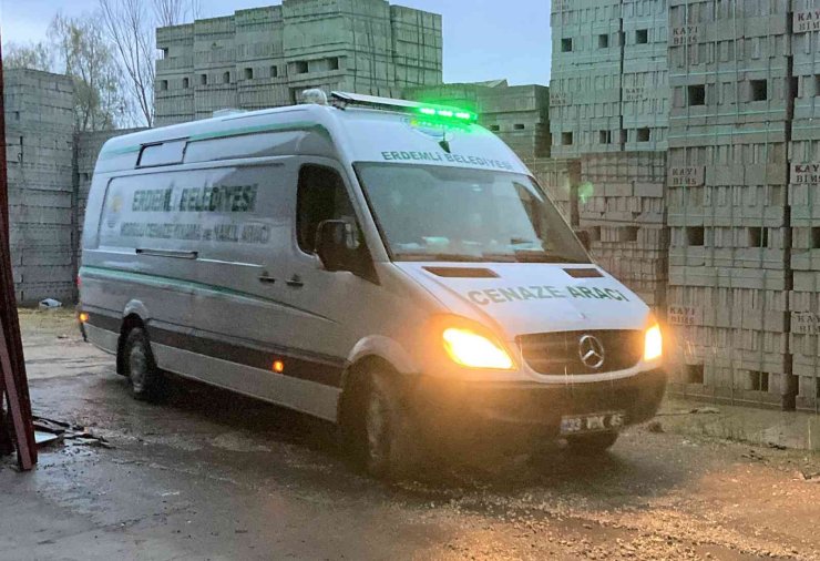 Kuzen Katili, Hamile Eşini De Öldürüp Gömmüş