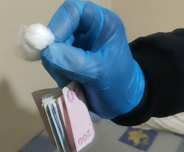 Torbacılara Şafak Operasyonu