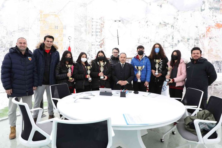 ’şeffaf Oda’ya Bu Hafta Da İlgi Yoğun