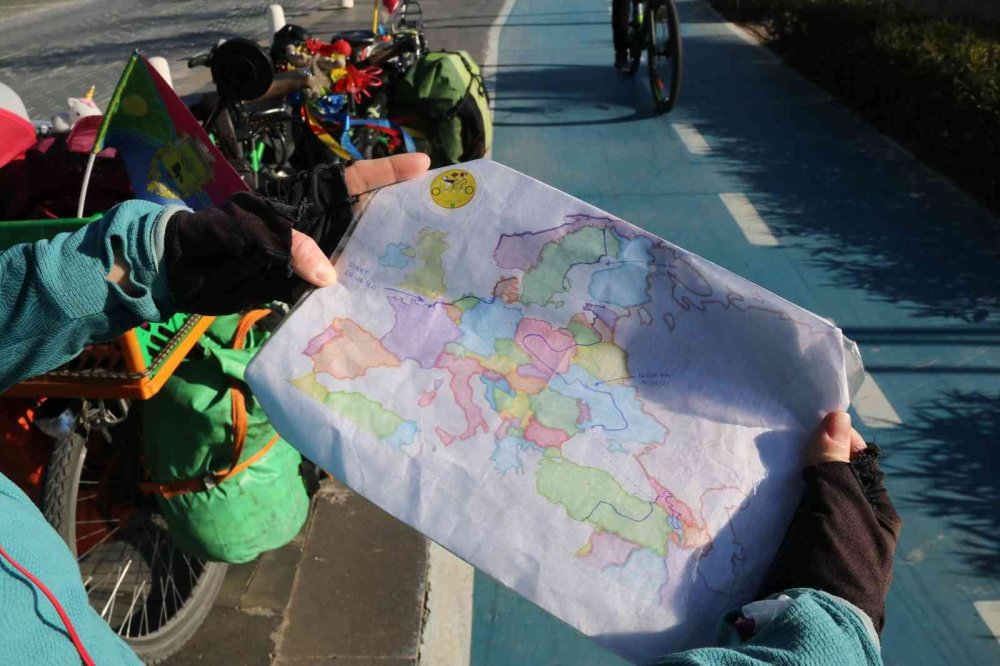 Bisikletle Avrupa Turuna Antalya'da Mola