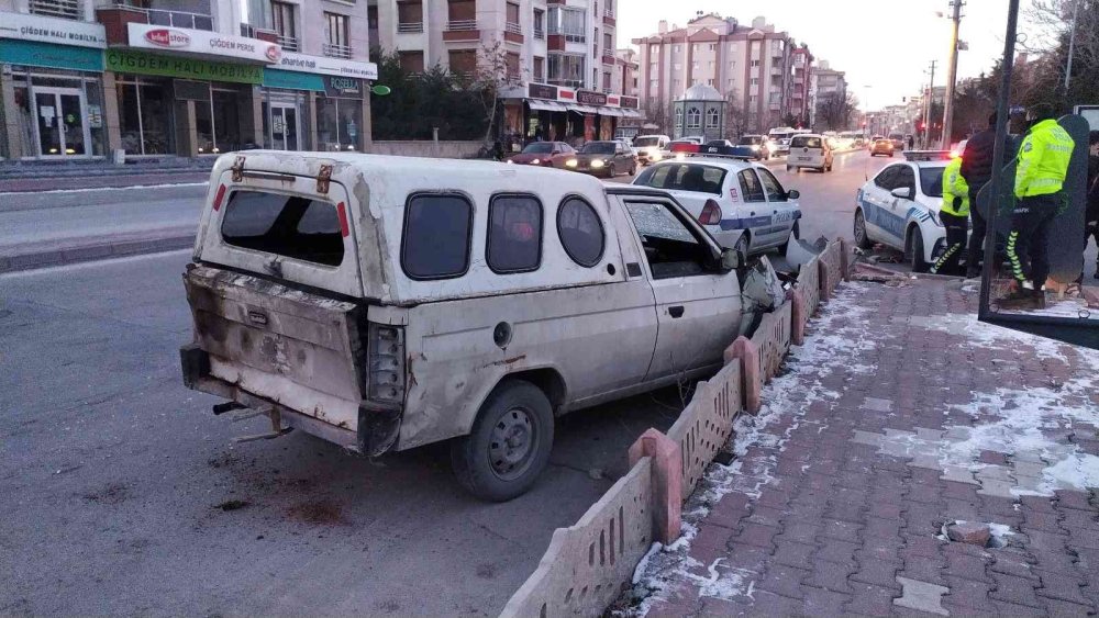 Konya'da Hırsızlık Şüphelileri Yakalandı