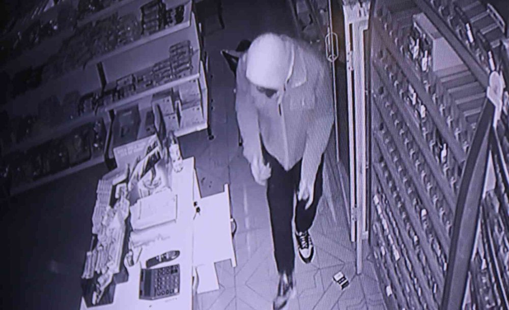 Levye Demiri İle Market Soygunu