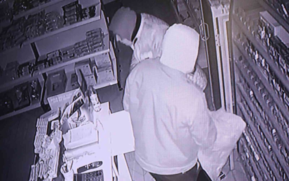 Levye Demiri İle Market Soygunu