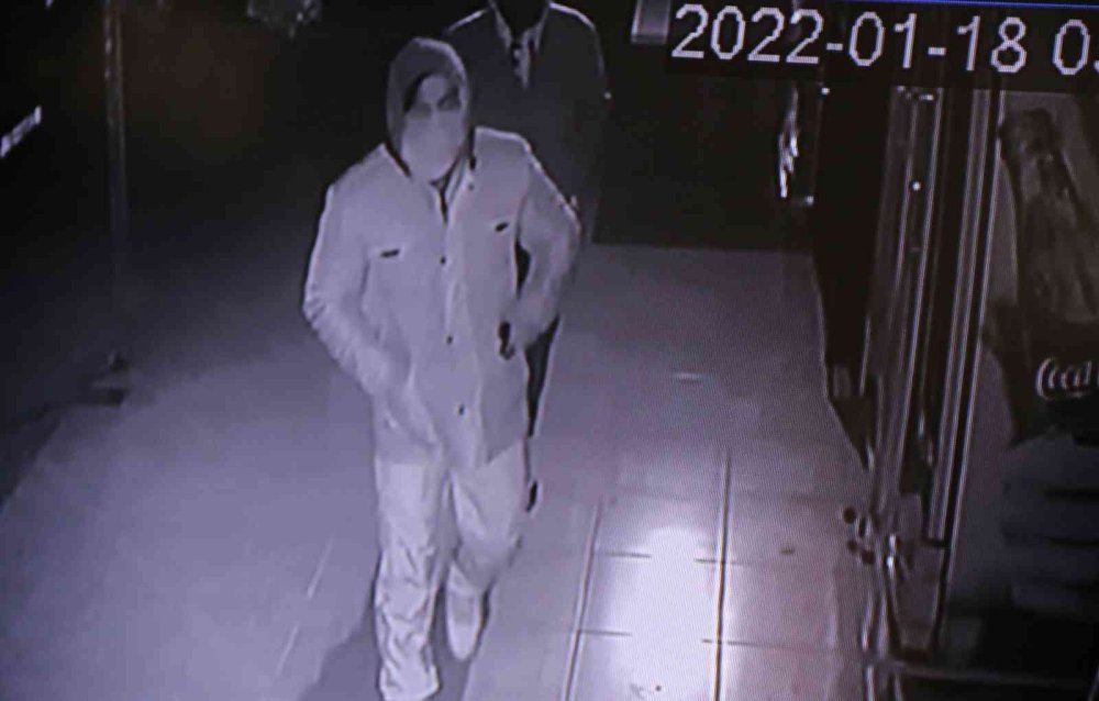 Levye Demiri İle Market Soygunu