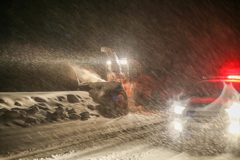 Antalya - Konya Karayolunda Çalışmalar Devam Ediyor