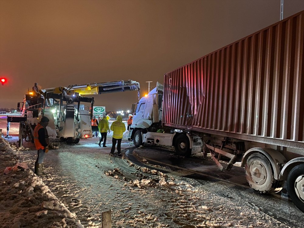 Aksaray'da Günün Üçüncü Otobüs Kazası
