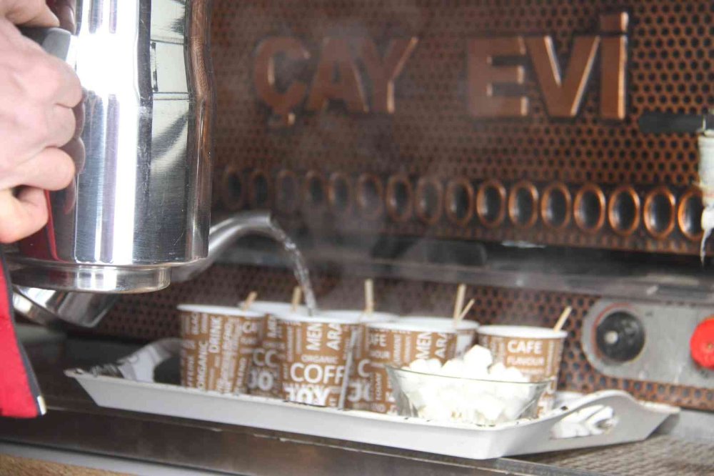 Konya'da soğukta Yürek Isıtan Hareket