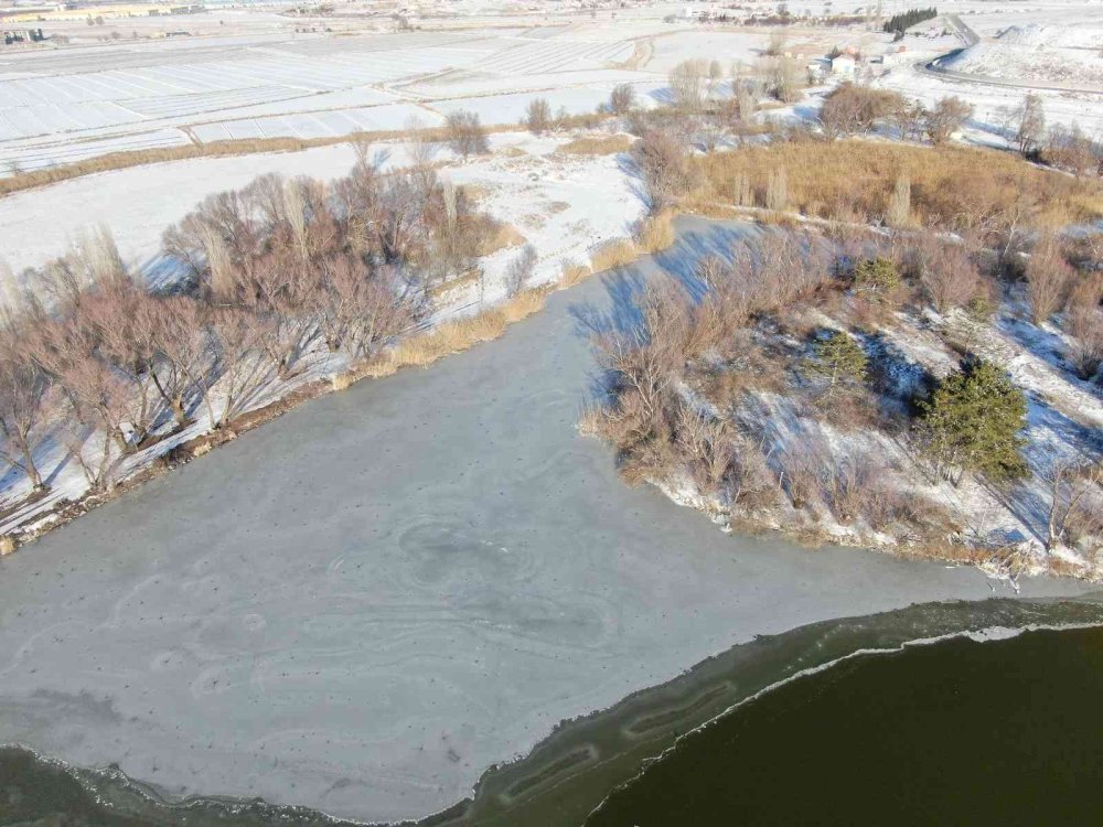 Şeker Gölü’nde ’Kış’ Güzelliği