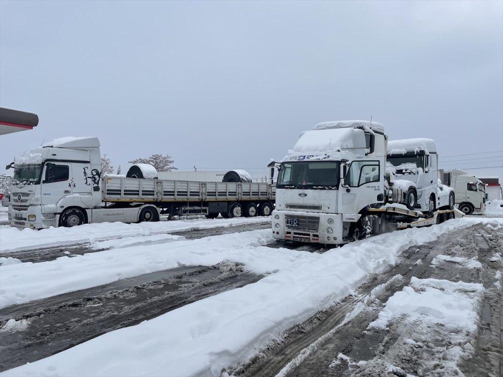 Aksaray'da Çıkışlar Normale Döndü