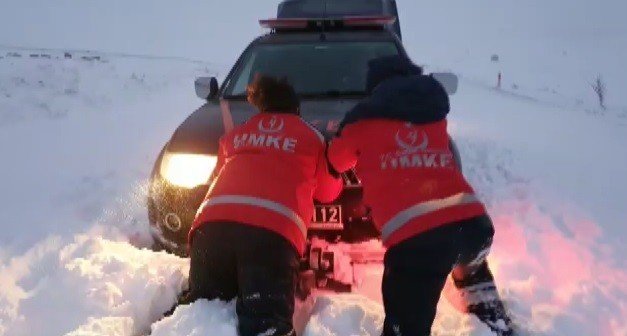 Konya'da Ekipler İki Yaşındaki Bebek İçin Seferber Oldu