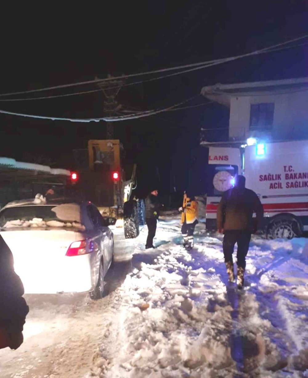 Mut’ta Kar Yağışı