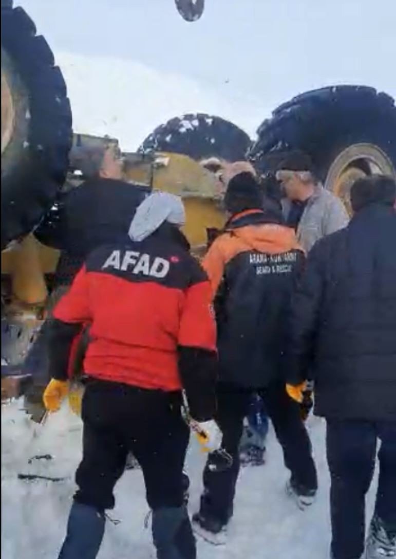 Aksaray'da Kar Temizliğinde Üzücü Kaza