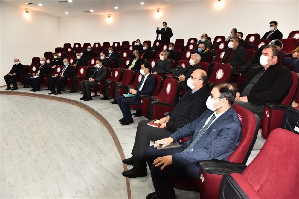 Karaman'da Muhtarlar Toplantısı