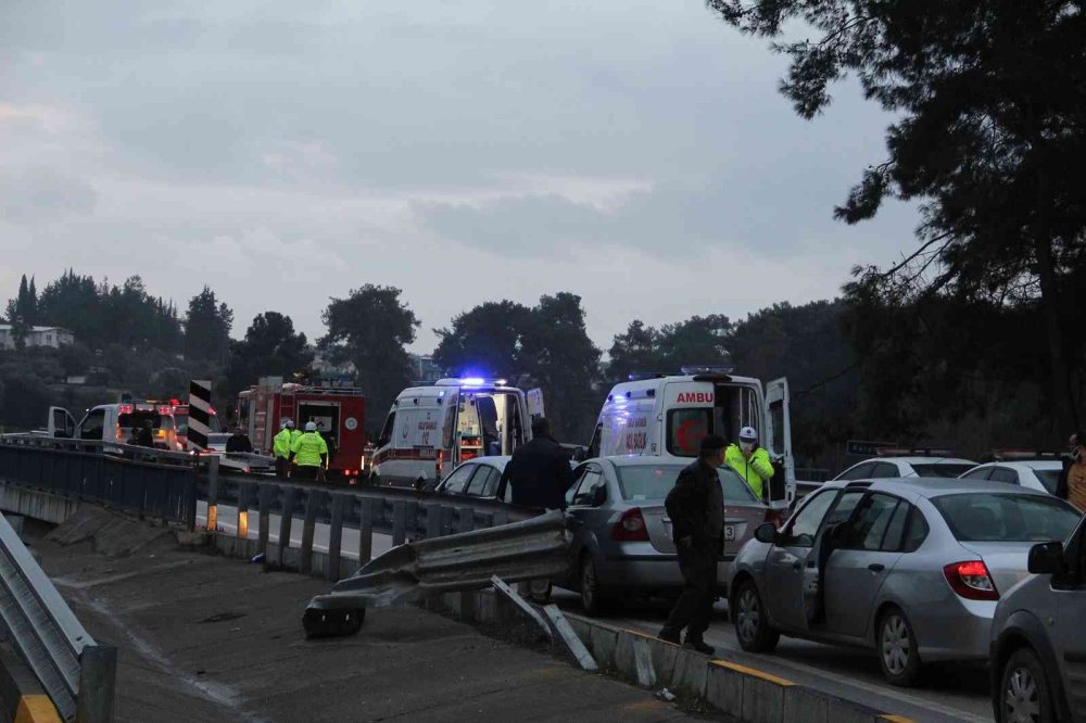 Antalya'da Feci Kazada Bir Kişi Öldü