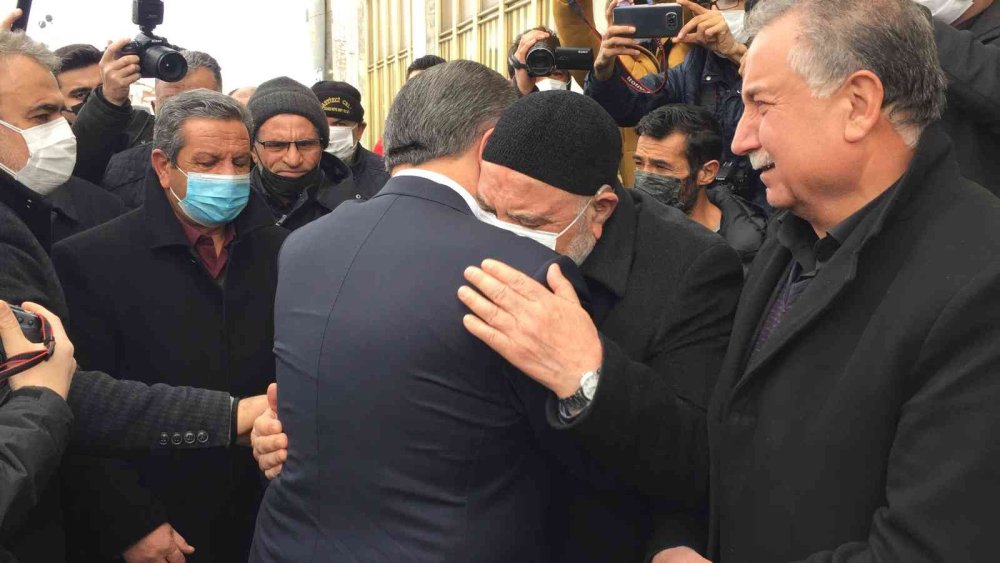 Bakan Koca’nın Vefat Eden Babaannesi Son Yolculuğuna Uğurlandı