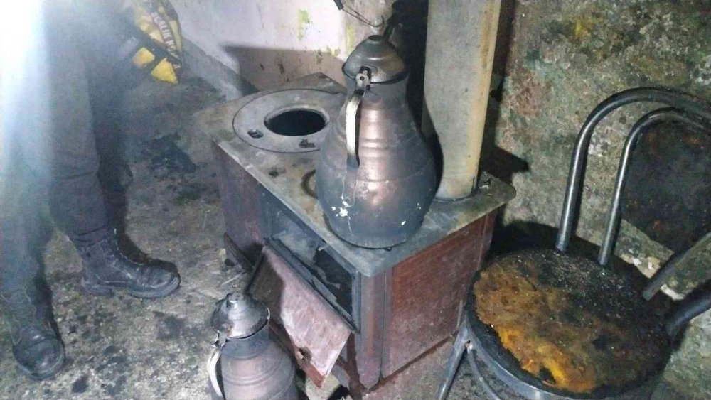 Tinerle Soba Yakma Girişimi Kötü Sonlandı