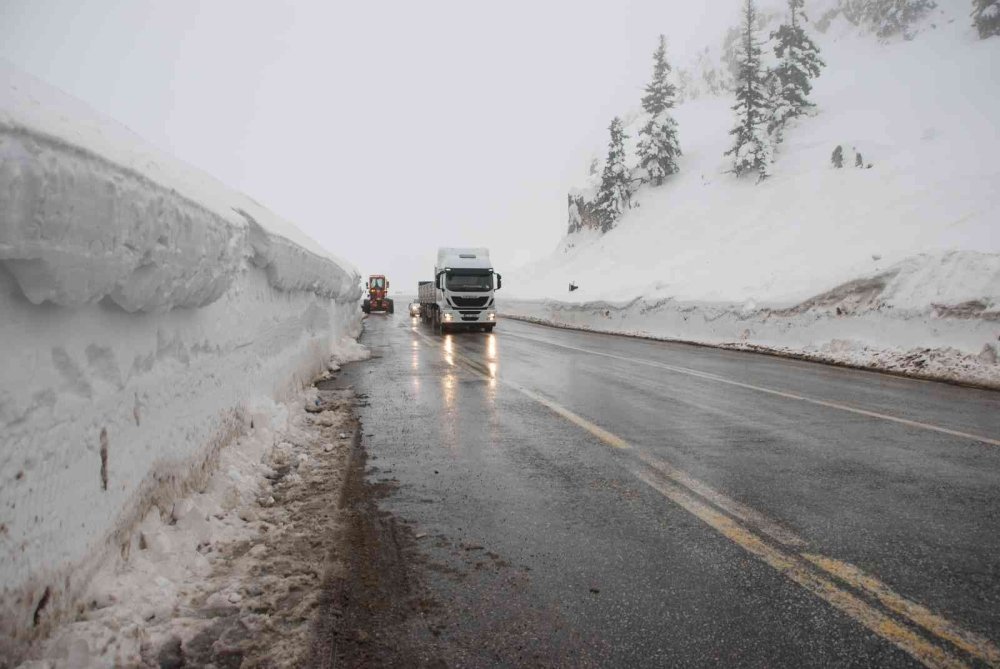 Konya Antalya Karayolu Normale Döndü