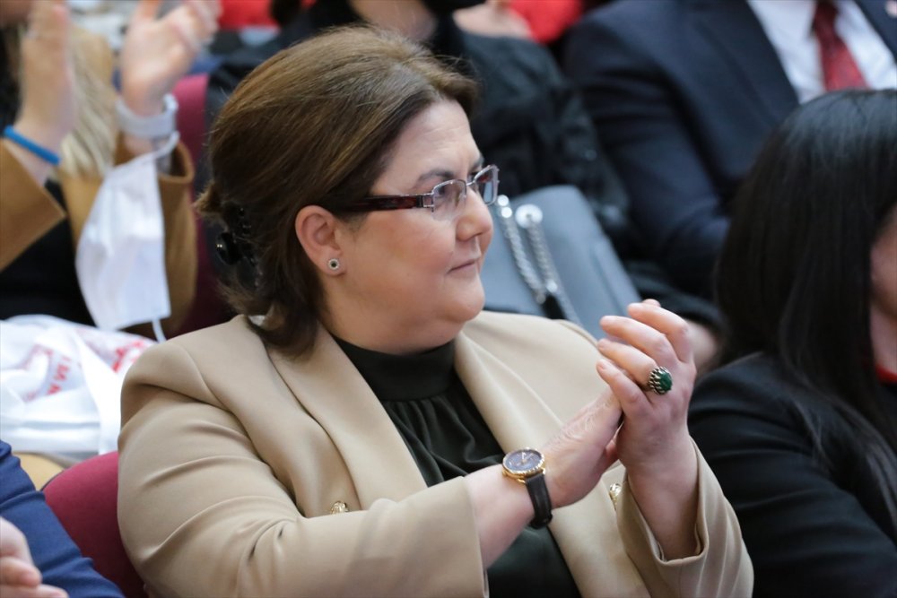 Aksaray'da Kız Çocukları Günü Programında Düzenlendi