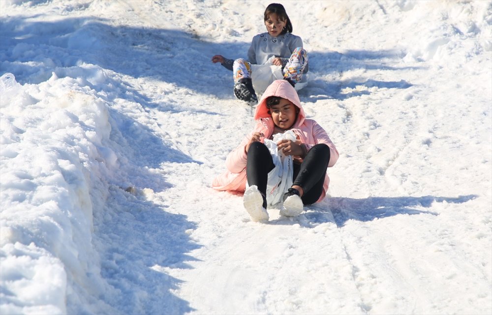 Mersin'de, Toroslar Kar Festivali Başladı