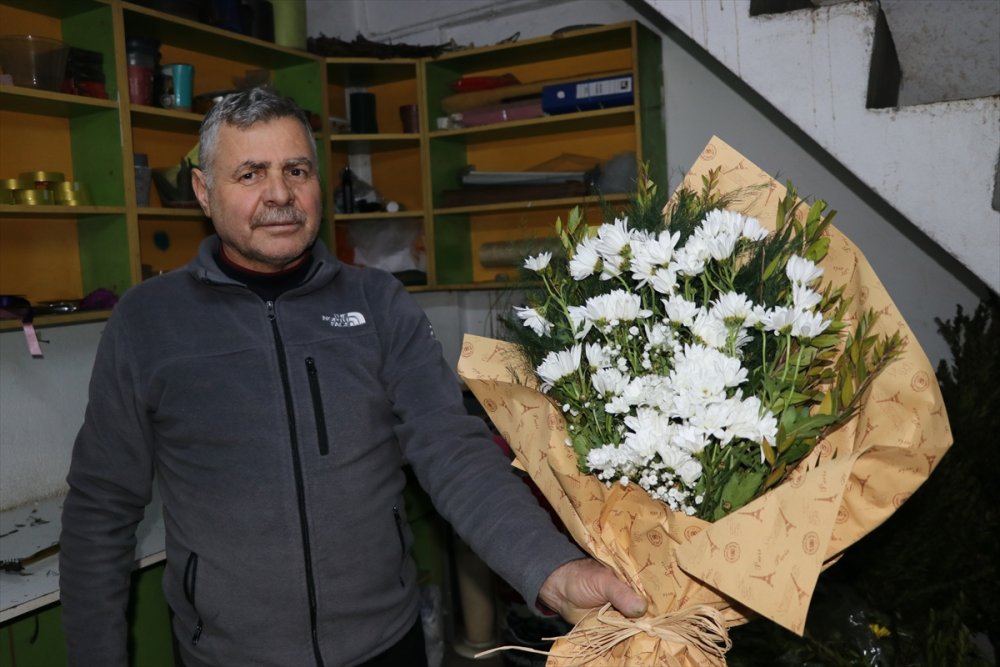 Niğde'de Çiçekçilerin 14 Şubat Mesaisi