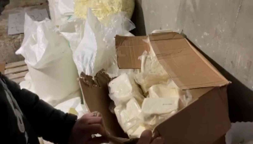 Aksaray’da Merdiven Altı Gıda Üretimine Darbe