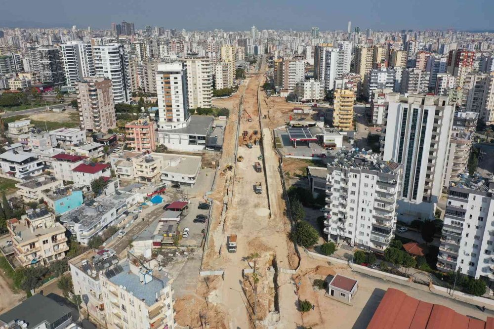 Göçmen Katlı Kavşak Çalışmaları Sürüyor