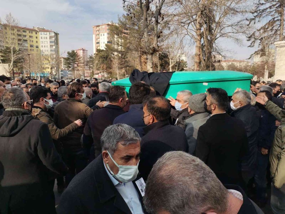 Zeynel Temur Son Yolculuğuna Uğurlandı