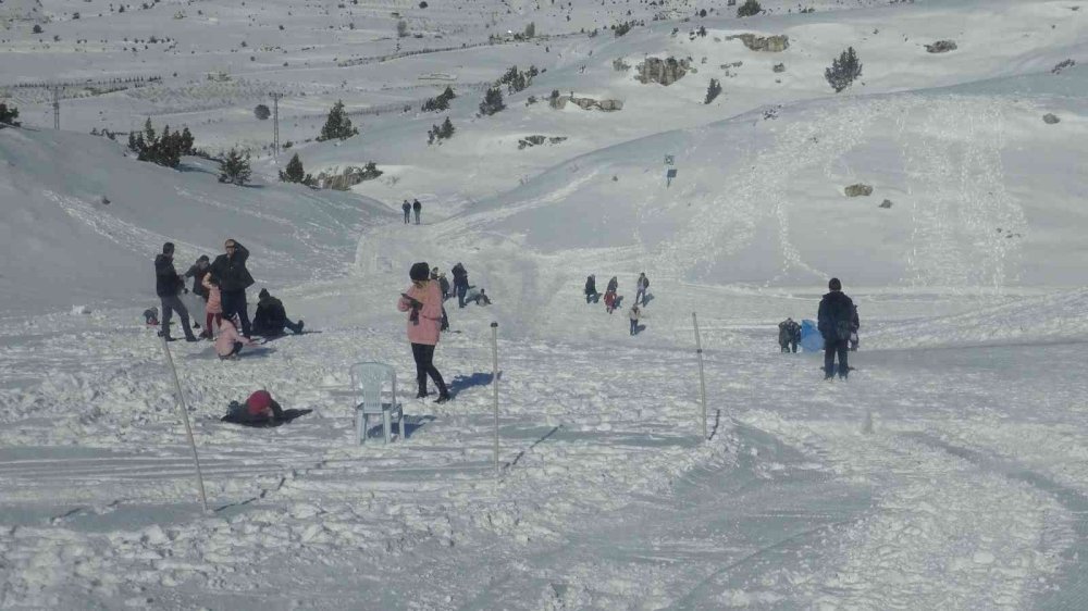 Karaman'ın Kayak Merkezi Cazibe Merkezi Olma Yolunda