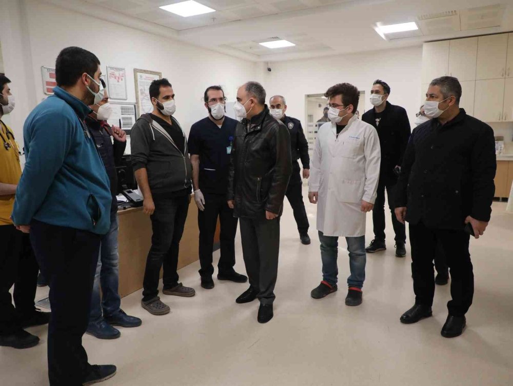 Konya Valisi Özkan’dan Otobüs Kazasında Yaralananlara Ziyaret