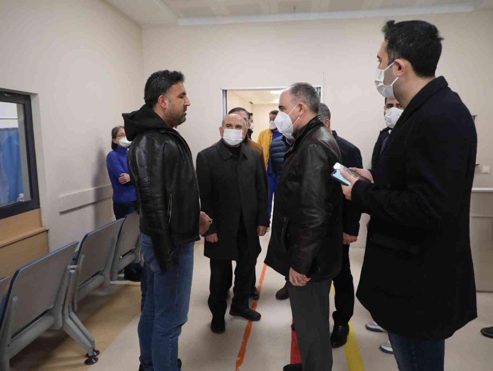 Konya Valisi Özkan’dan Otobüs Kazasında Yaralananlara Ziyaret