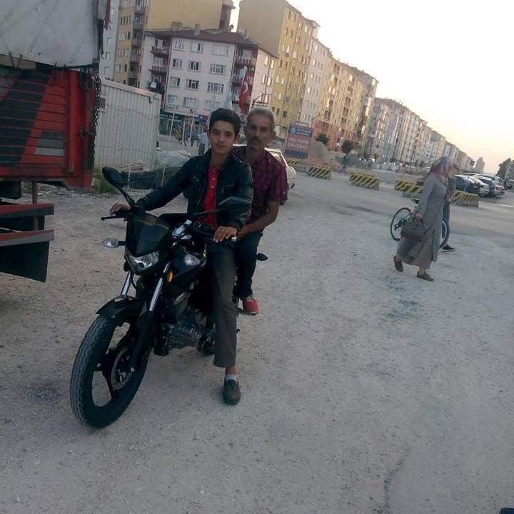 Eşini Asıp İntihar Süsü Verdi, Cezaevinde İntihar Etti