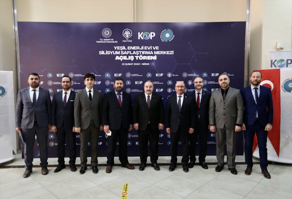 Niğde'de Yeşil Enerji Evi Ve Silisyum Saflaştırma Merkezi Hizmete Girdi