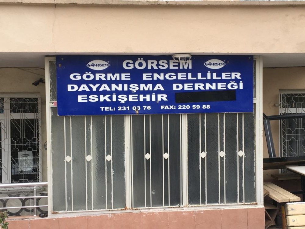 Görme Engellilerin Sarı Çizgi Çilesi Bitmiyor
