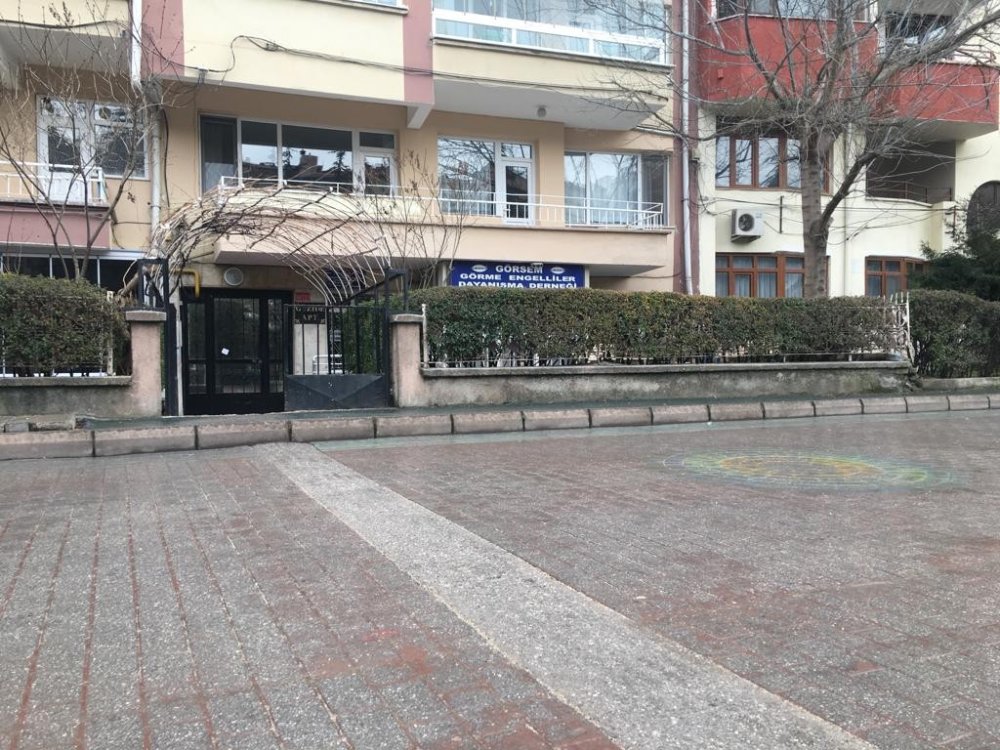 Görme Engellilerin Sarı Çizgi Çilesi Bitmiyor