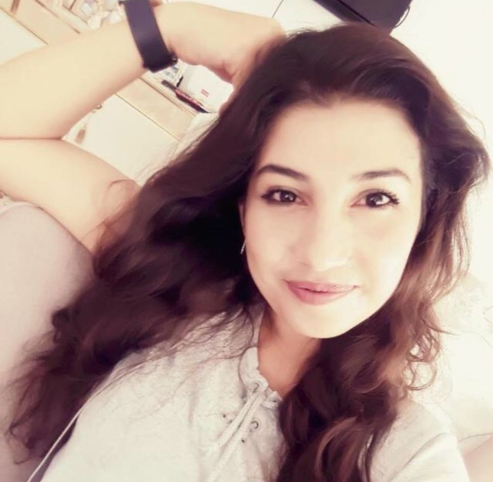 Kocasının Katlettiği Genç Kadın Gülnar'da Defnedildi