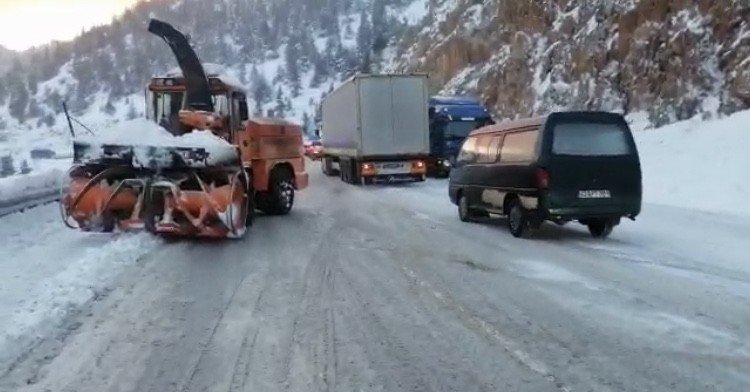 Antalya - Konya Yolunda Kış Çetin Geçti